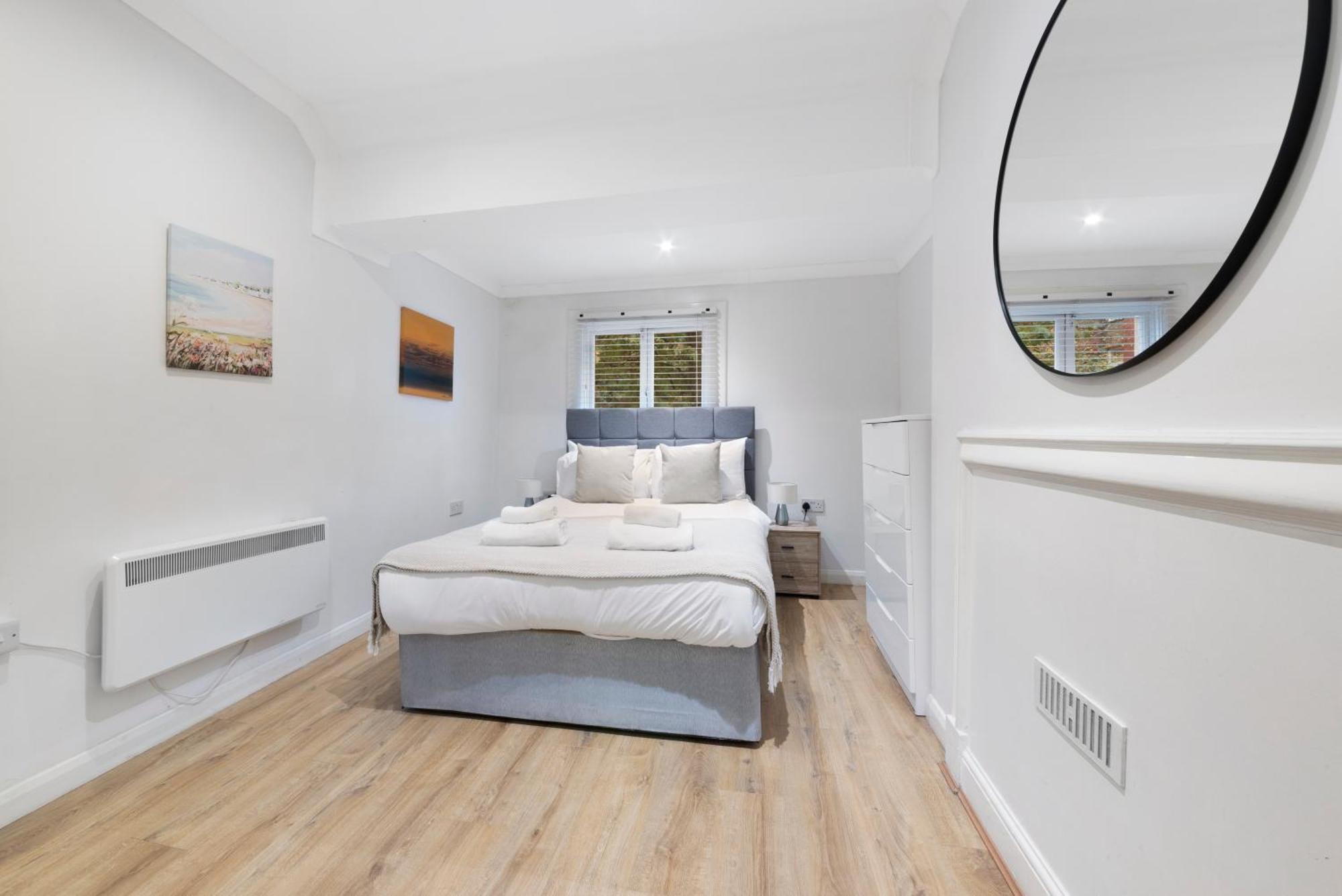 2 Bed Piccadilly Apartment 4 London Kültér fotó