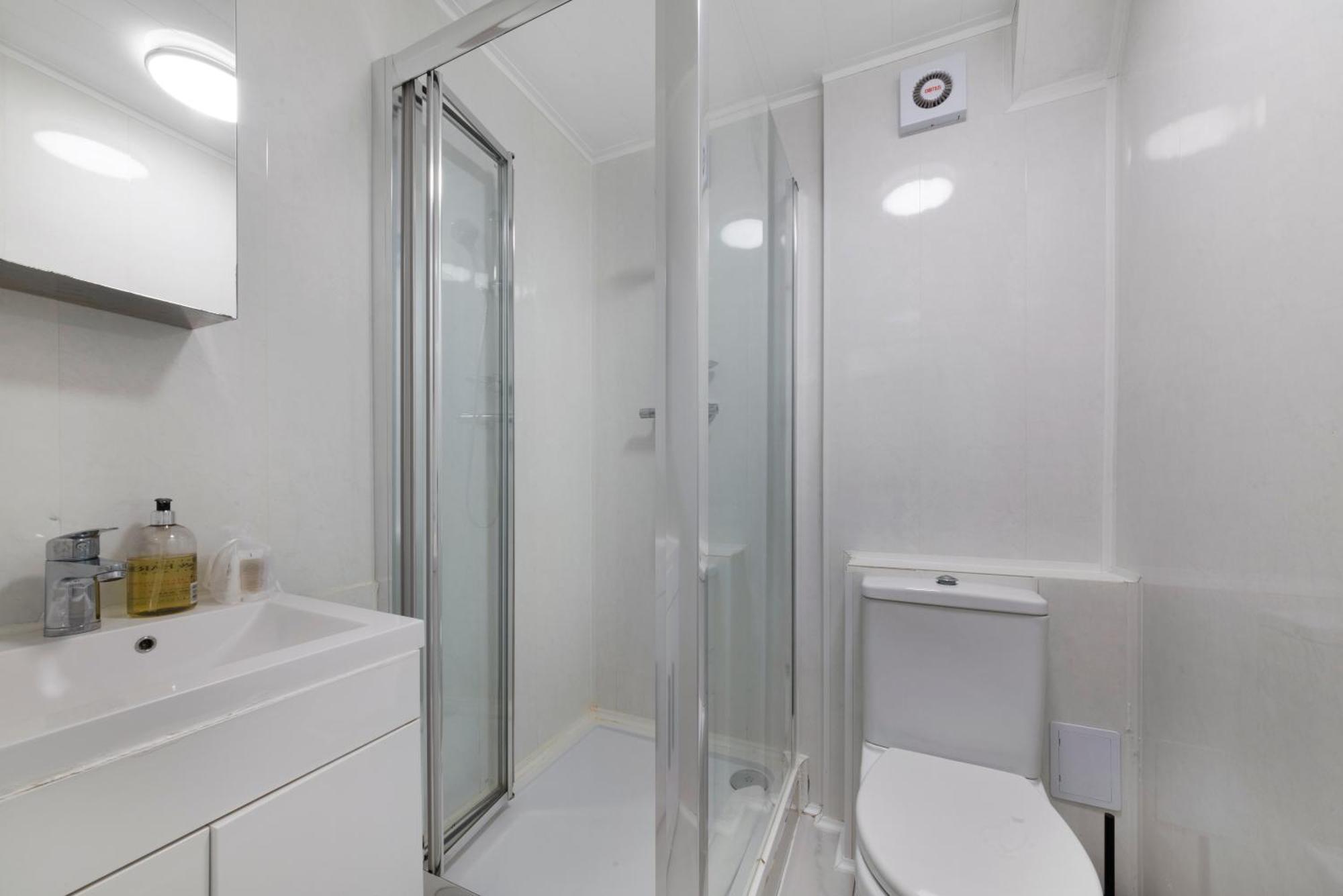 2 Bed Piccadilly Apartment 4 London Kültér fotó