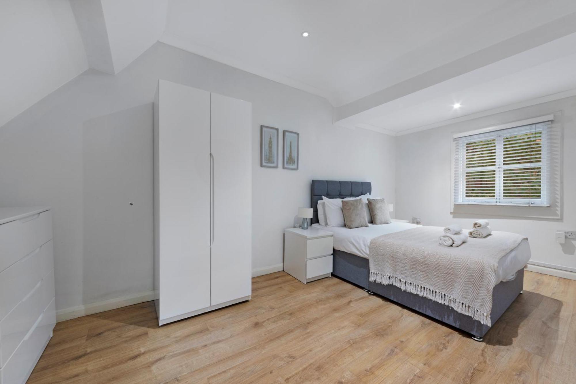 2 Bed Piccadilly Apartment 4 London Kültér fotó